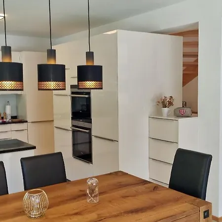 Michelangelo בקתה